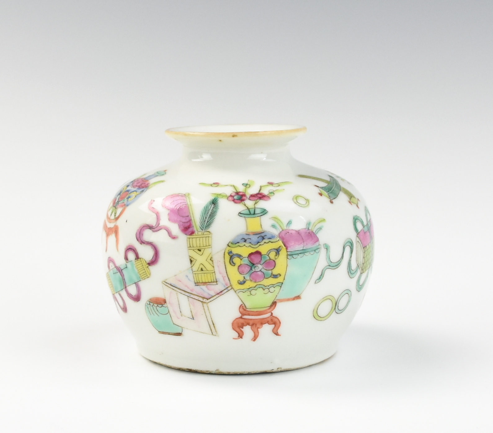 Appraisal: CHINESE FAMILLE ROSE WATER POT TH C Chinese th C