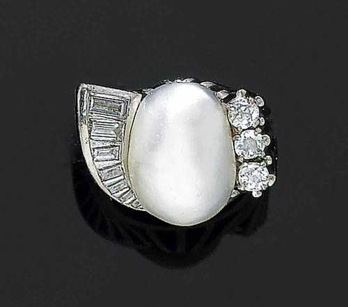 Appraisal: PEARL AND DIAMOND RING ca White gold Fancy ring the