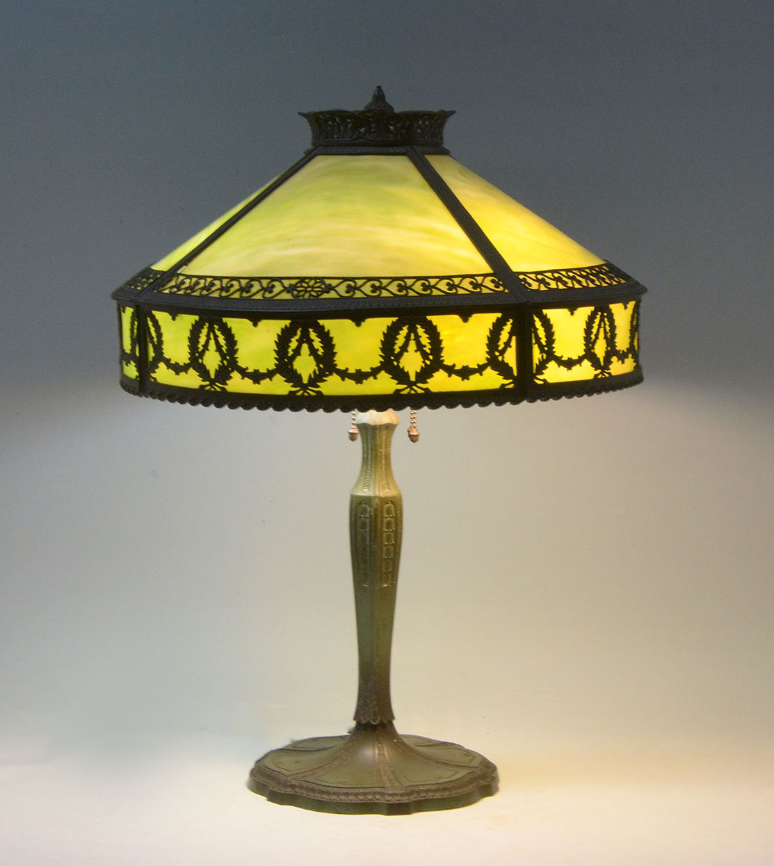 Appraisal: GREEN SLAG GLASS FILIGREE LAMP - Panel slag glass lamp