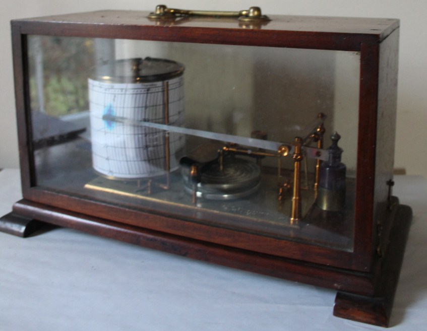 Appraisal: A mahogany cased 'Simplex' barograph registration number in a mahogany