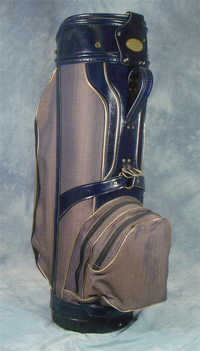 Appraisal: Titleist tan and navy blue leather carry bag club insert