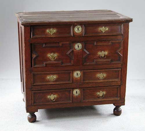 Appraisal: EARLY ENGLISH OAK FOUR DRAWER CHEST th th Century chest