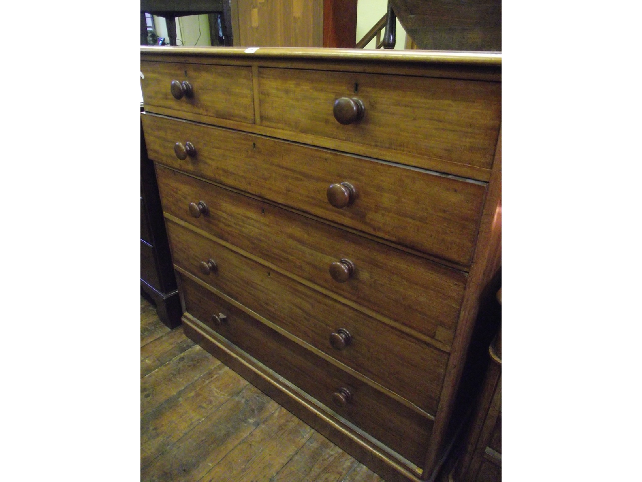 Appraisal: A substantial Victorian mahogany chest of four long and two