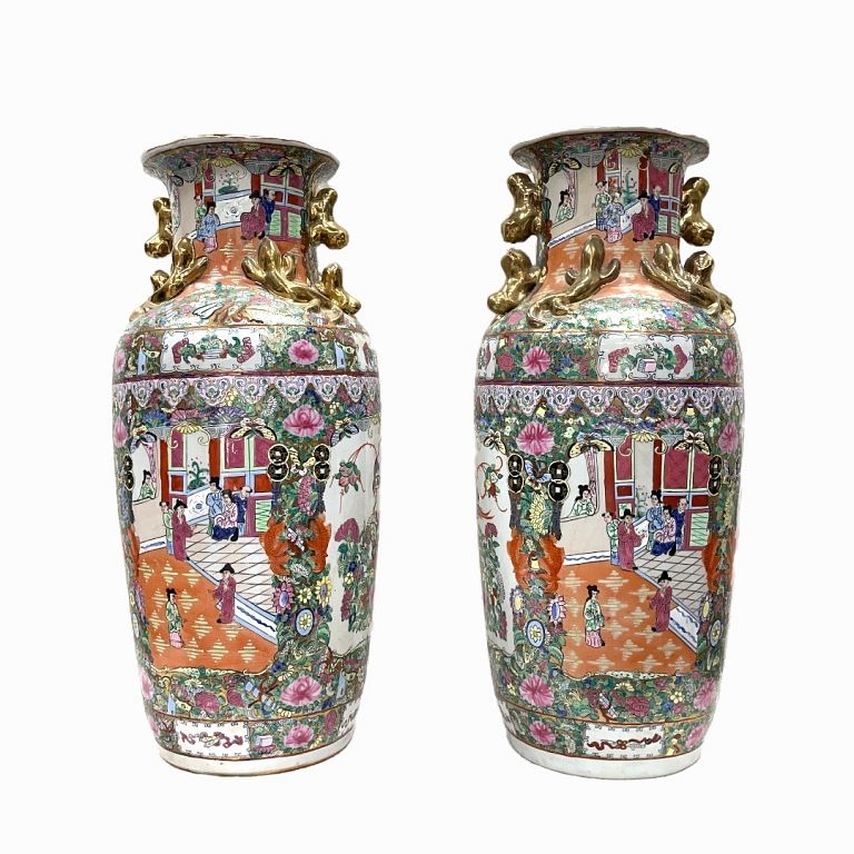 Appraisal: Pair of Hand Painted Chinese Porcelain Vases Pair of Hand