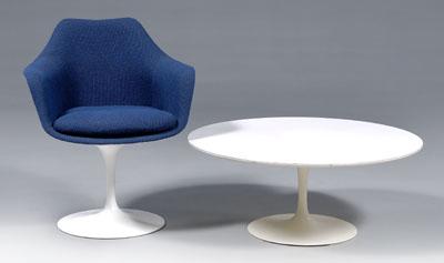 Appraisal: Knoll Eero Saarinen table and chair circular white low table