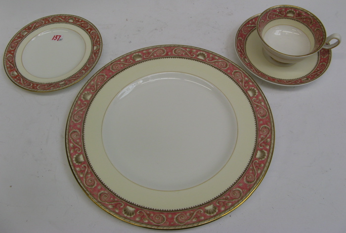 Appraisal: WEDGWOOD FINE CHINA DINNER SET pieces Runnymede pattern W rose