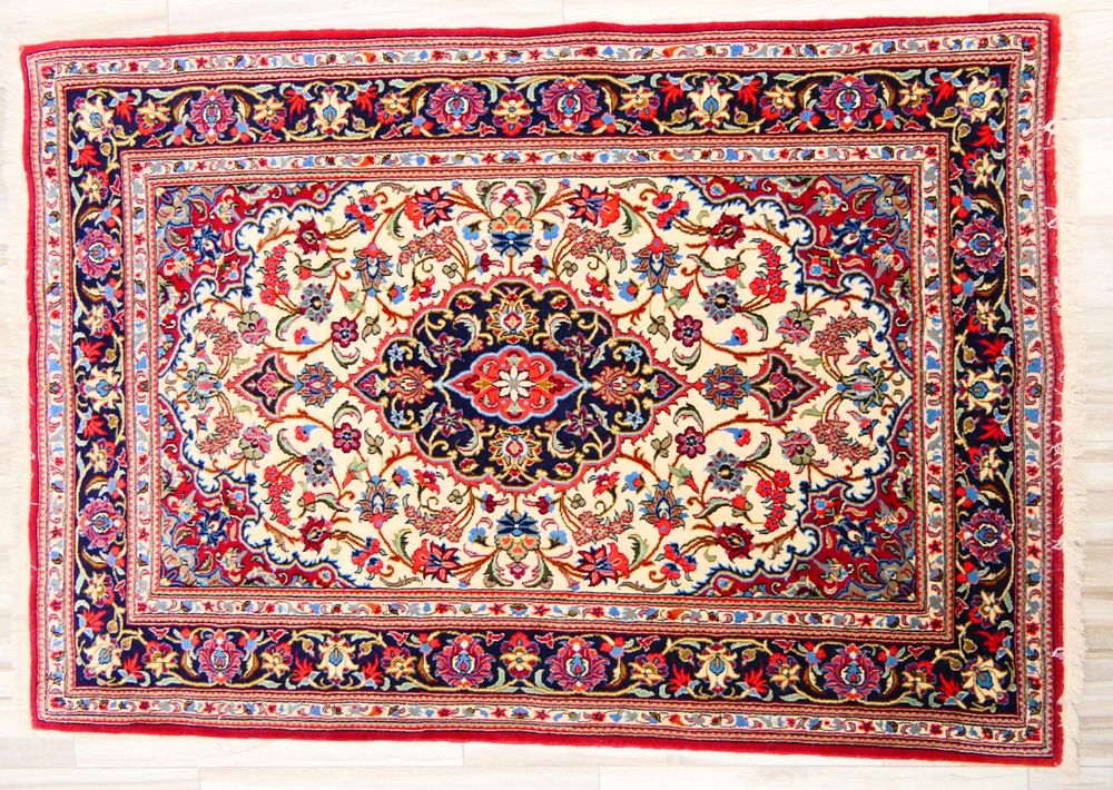 Appraisal: LOVELY PERSIAN ORIENTAL FLORAL RUG ' x ' A lovely