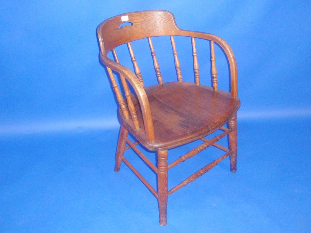 Appraisal: An ash and elm Captains chair