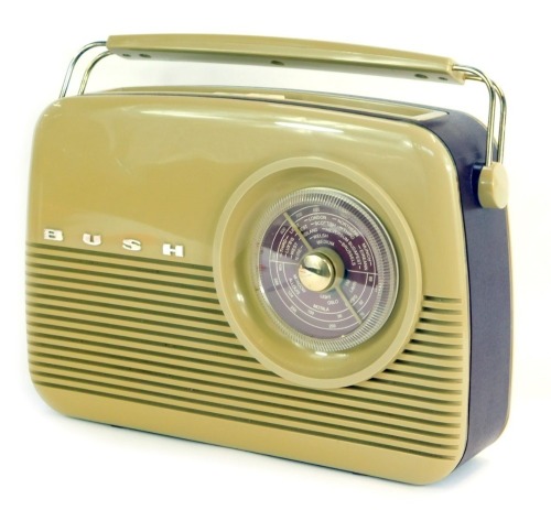 Appraisal: A Bush vintage radio with a brown Bakelite case in