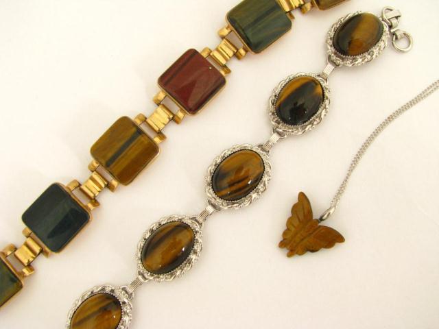 Appraisal: Cat's Eye and Agate jewelry items including agate butterfly pendant