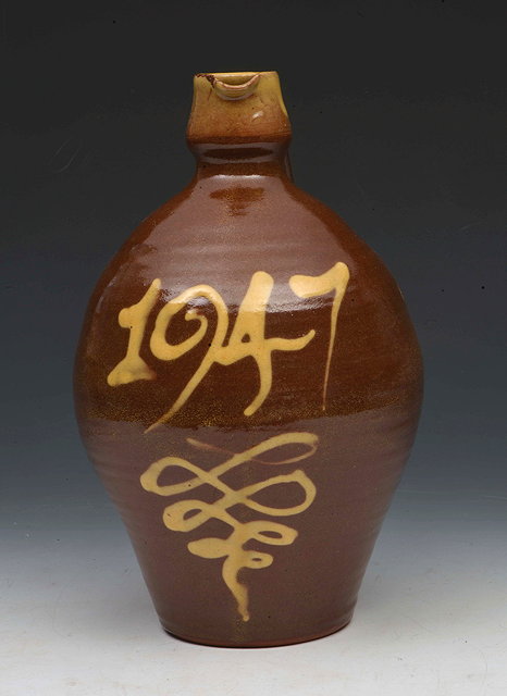 Appraisal: Bernard Leach British - attributed to Flagon painted slip cm