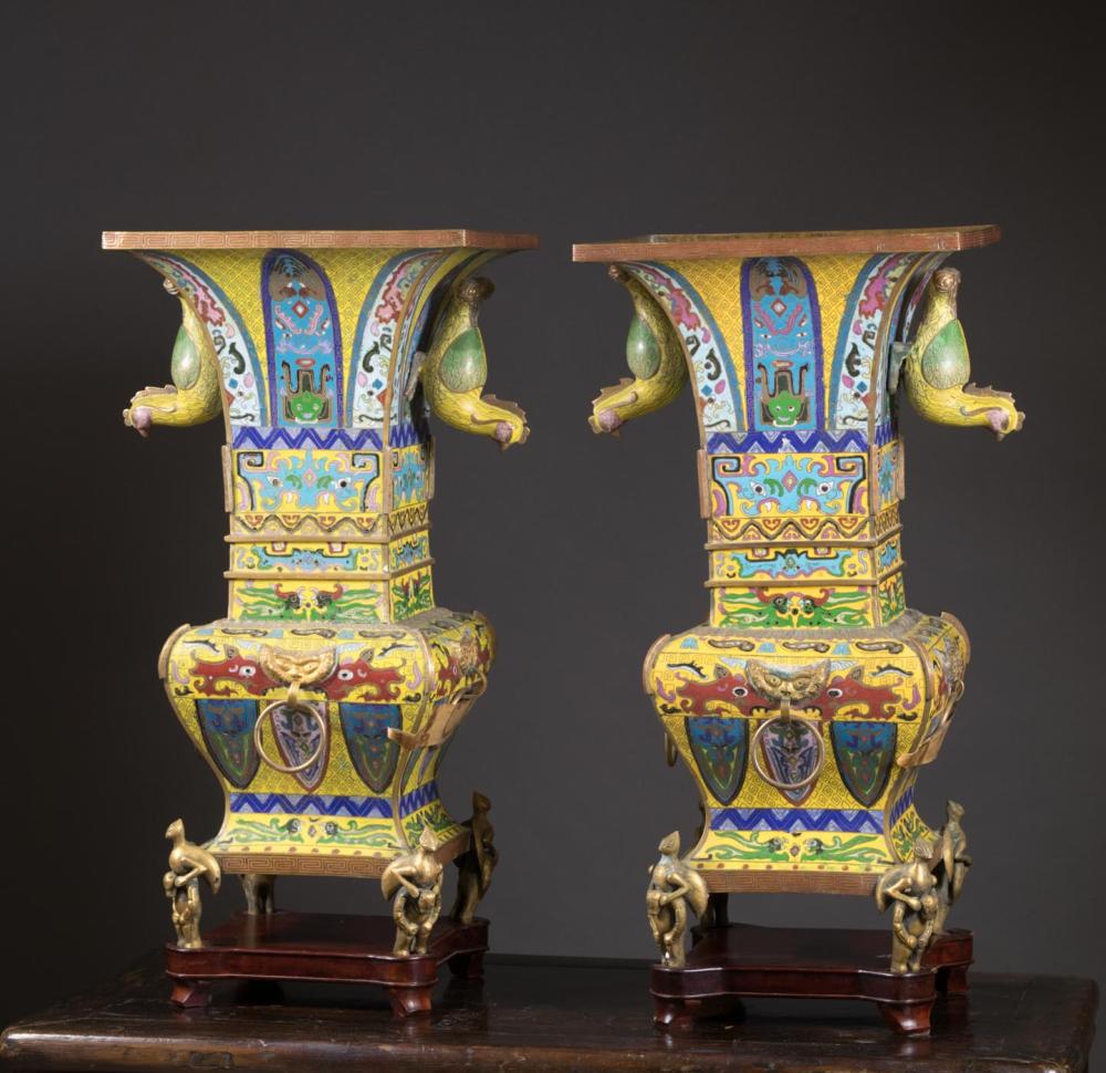 Appraisal: A LARGE PAIR OF CHINESE CLOISONNE ENAMEL VASES ON STANDS