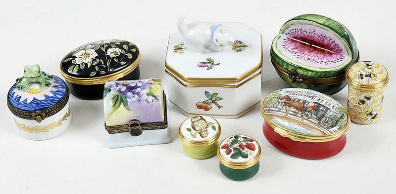 Appraisal: Assorted Continental and British Small Boxes enamel and porcelain lidded