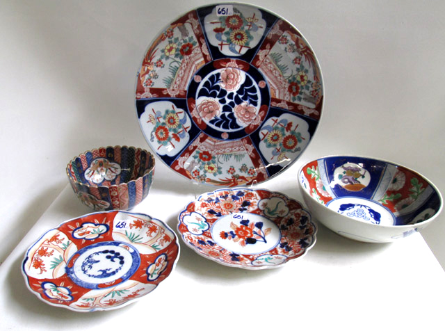 Appraisal: IMARI BOWLS PLATES AND CHARGER collector's grouping of hand painted