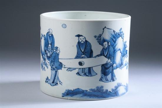 Appraisal: CHINESE BLUE AND WHITE PORCELAIN BRUSH HOLDER BITONG Painted to