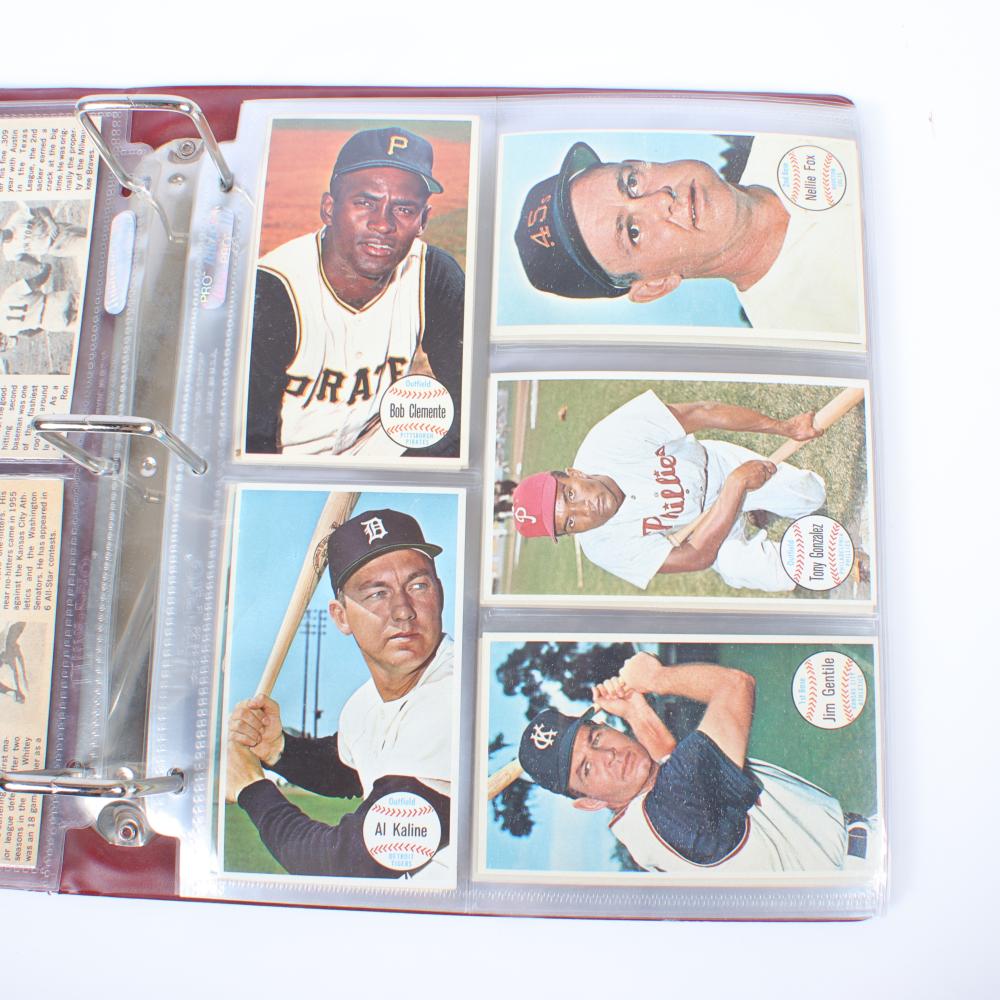 Appraisal: TOPPS GIANTS COMPLETE BASEBALL CARD SET MANTLE CLEMENTE AARON MAYS