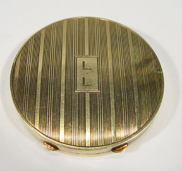 Appraisal: Circular Cartier ct gold Art Deco style compact with engine