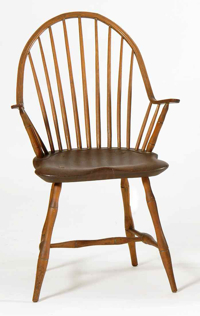 Appraisal: ANTIQUE AMERICAN WINDSOR BOWBACK CONTINUOUS-ARM CHAIR New England Circa Probably