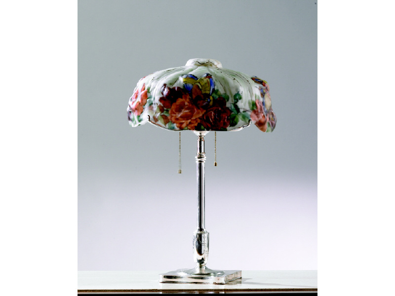 Appraisal: PAIRPOINT PAPILLON TABLE LAMP The 'puffy' glass shade with closed