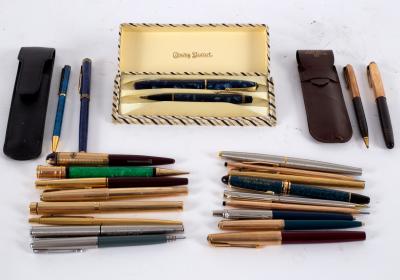 Appraisal: A quantity of Parker pens mainly gold plated rolled gold