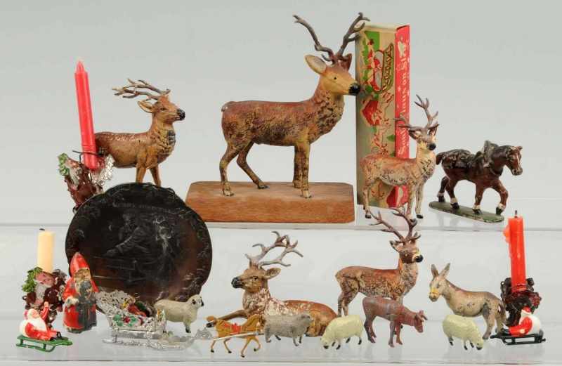 Appraisal: Lot of Metal Christmas Decorations Description Includes five antlered deer