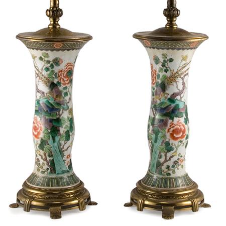 Appraisal: Pair of Chinese Export Famille Verte Vases Estimate -