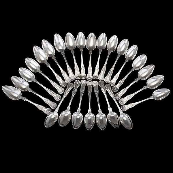 Appraisal: King's Pattern Sterling Tablespoons American and English an assembled group