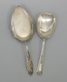 Appraisal: A Pair of Sterling Silver Servers Whiting and Gorham American