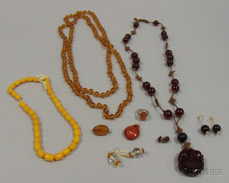 Appraisal: Small Group of Mostly Amber Jewelry Long beaded necklace is