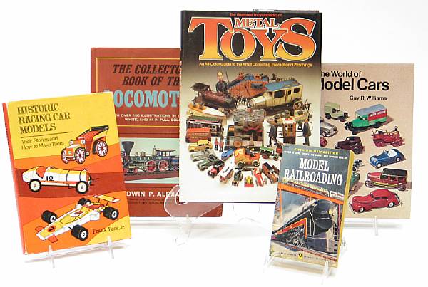 Appraisal: Reference Books A quantity of automotive guides and model kit