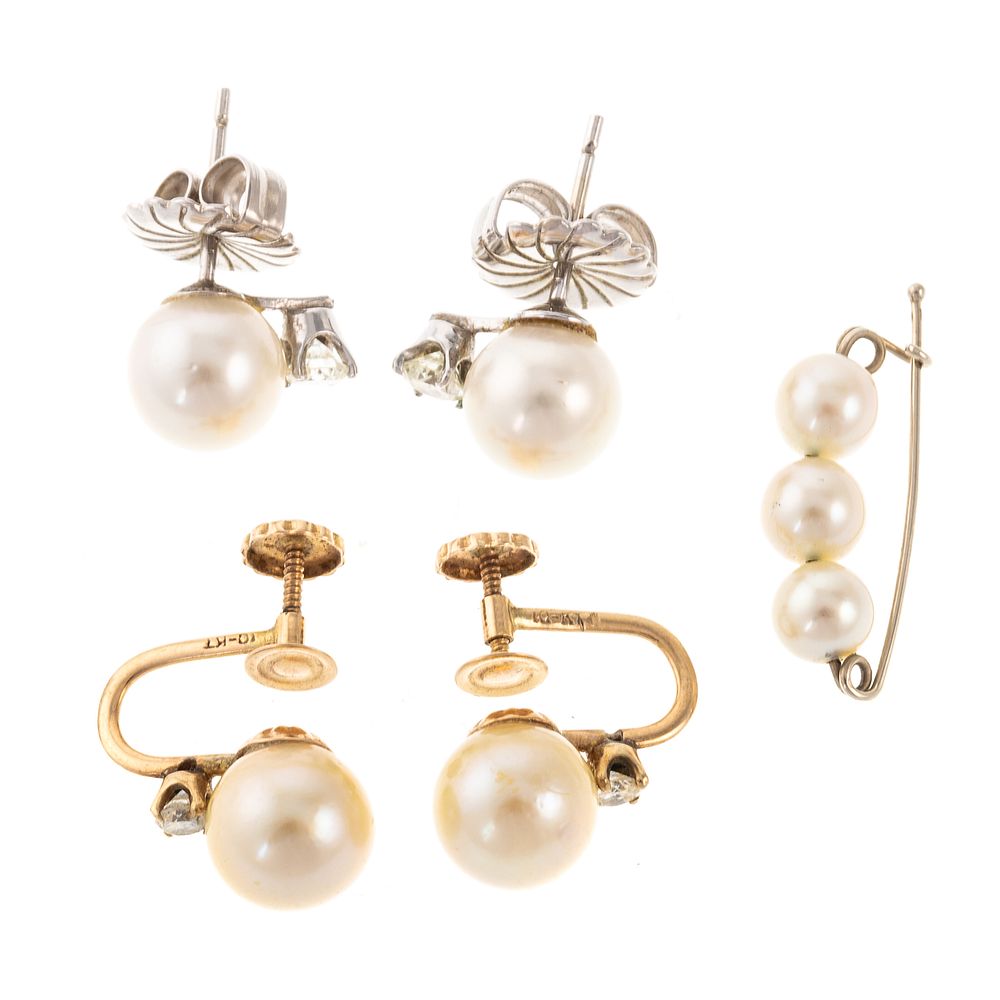 Appraisal: A Collection of Pearl Earrings Pin K white gold cultured