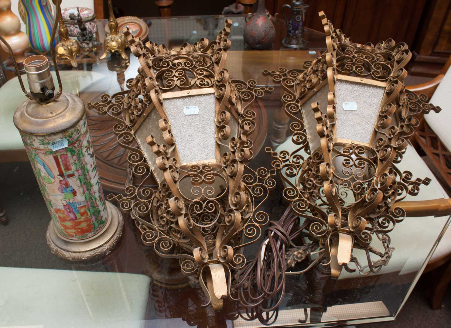 Appraisal: Pair of light fixtures and a Rose Medallion lamp