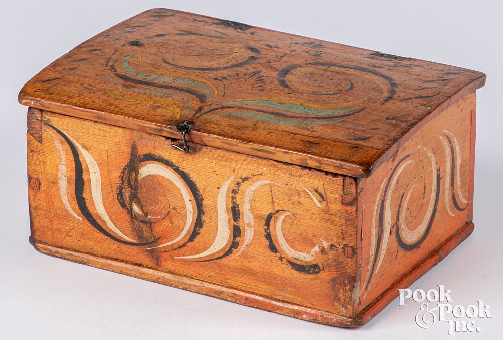 Appraisal: Scandinavian painted pine dresser box th c Scandinavian painted pine