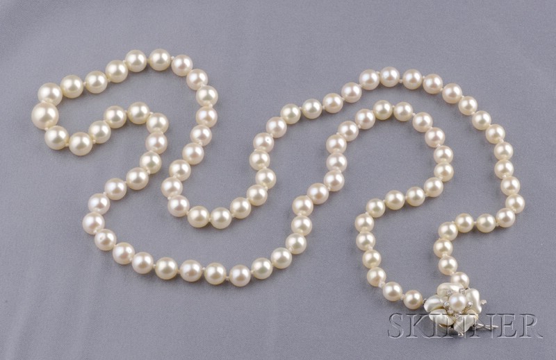 Appraisal: Cultured Pearl Necklace of ninety-three cultured pearls with rose overtones