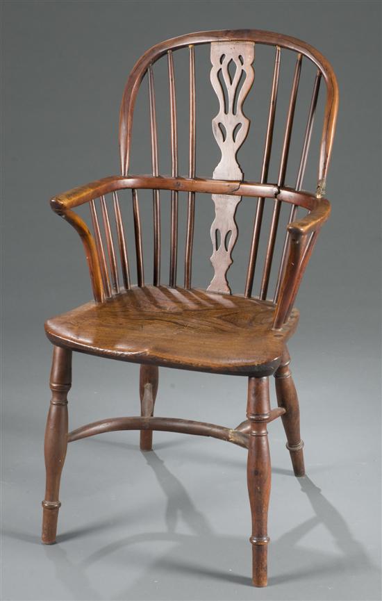 Appraisal: Windsor hoop-back chair nd half th century Windsor hoop-back chair