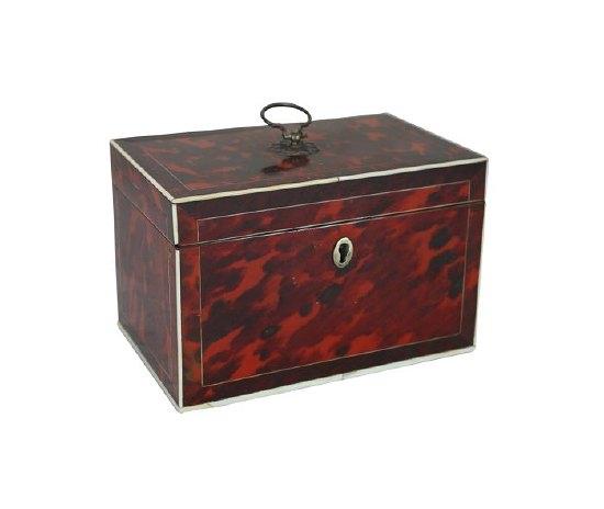 Appraisal: An early th Century tortoiseshell tea caddy the borders banded