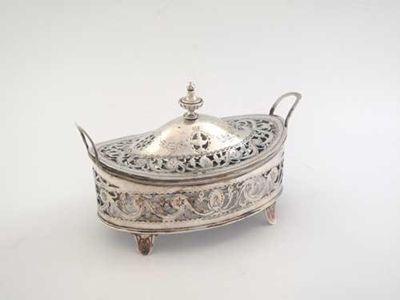 Appraisal: A George III Irish butter dish and cover pierced oval