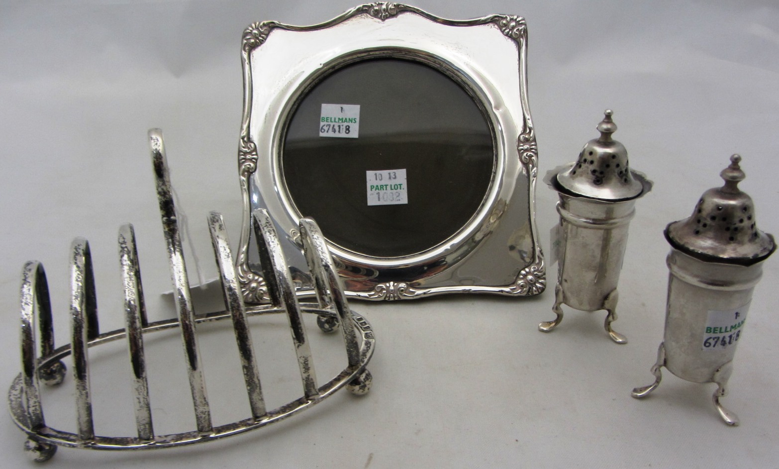 Appraisal: Silver and silver mounted wares comprising an oval seven bar