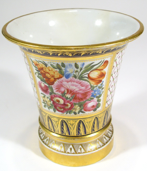 Appraisal: th Century Worcester style china cache pot on stand the