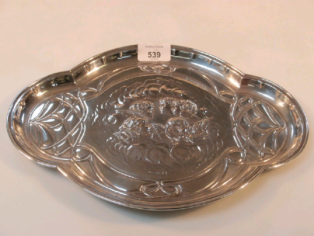 Appraisal: An Edward VII silver dressing table tray of quatrefoil form