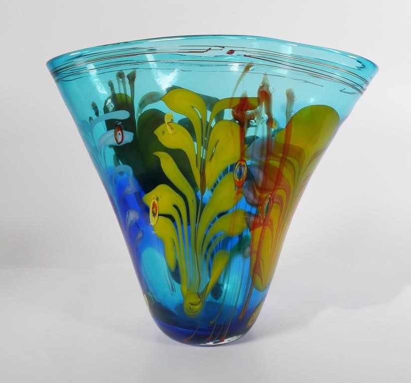 Appraisal: Hand blown art glass vase with aquarium or undersea motif