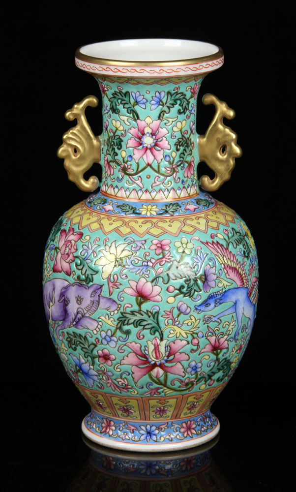 Appraisal: - Chinese Famille Rose Vase Porcelain Chinese famille rose vase