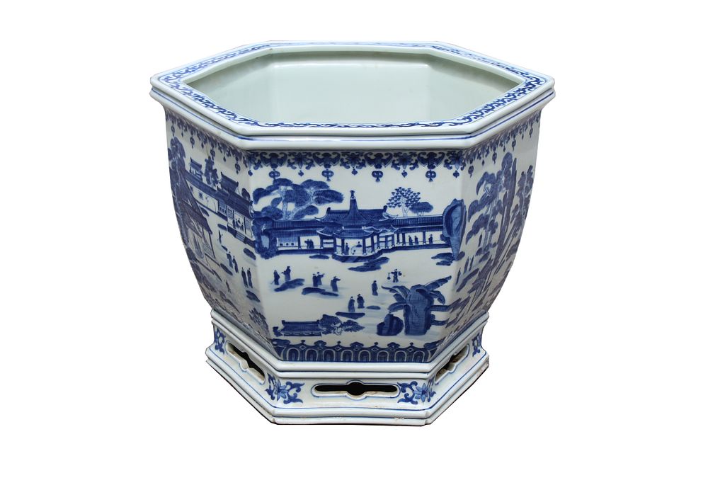 Appraisal: Chinese Porcelain Blue White Planter Chinese Porcelain Blue White Planter