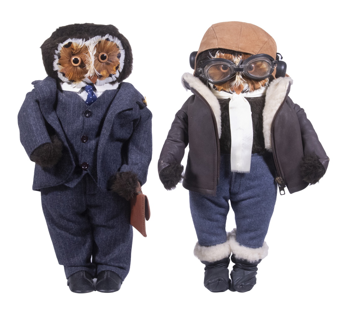 Appraisal: ABERCROMBIE FITCH LONDON OWL AVIATOR BUSINESSMAN Lot of 's Era