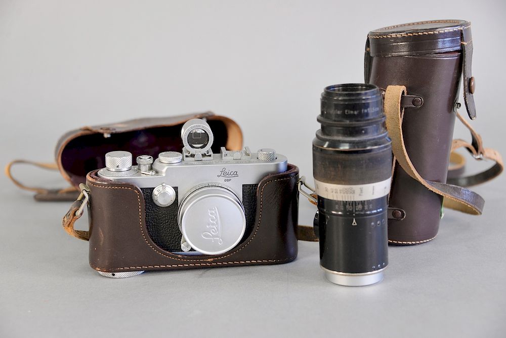 Appraisal: Leica large camera with leather case marked Ernst Leitz Wetzlar