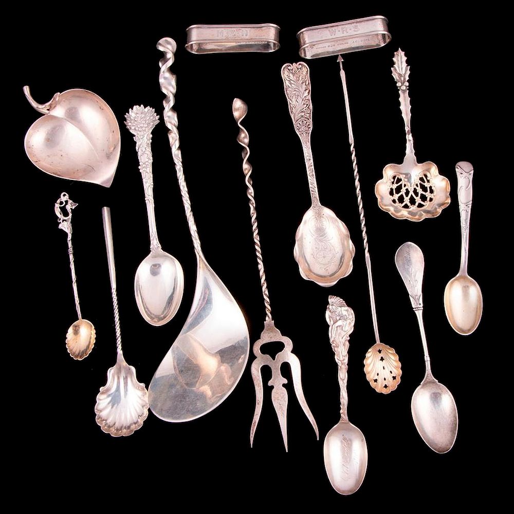 Appraisal: Fourteen sterling serving pieces Fourteen various late th early th