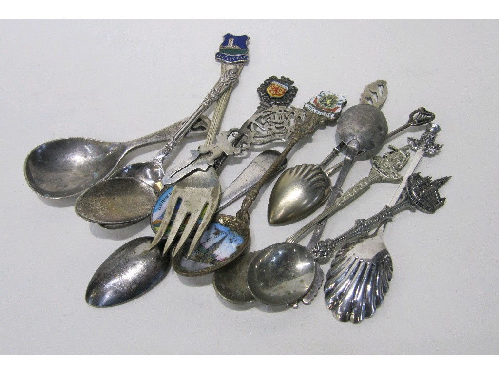 Appraisal: Lot comprising assorted souvenir spoons