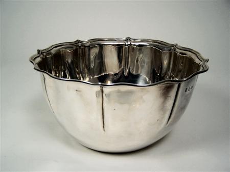 Appraisal: A William IV bowl R Garrard London of simple form