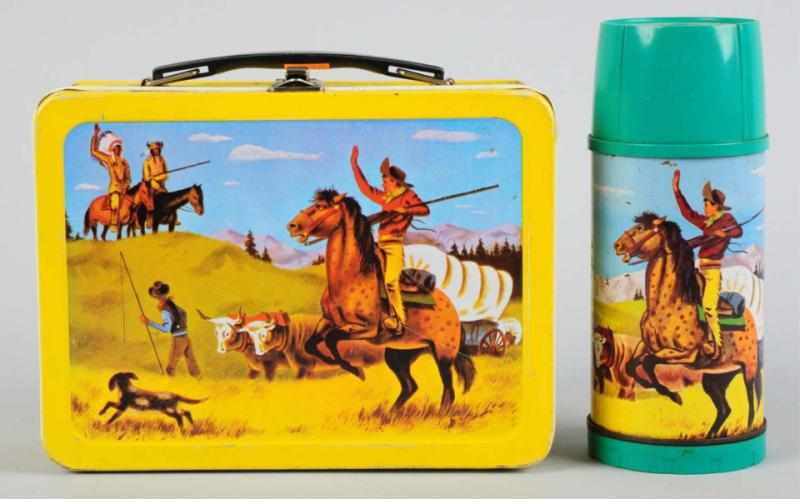 Appraisal: Tin Litho Universal Pathfinder Western Lunch Box Circa Scarce lunch