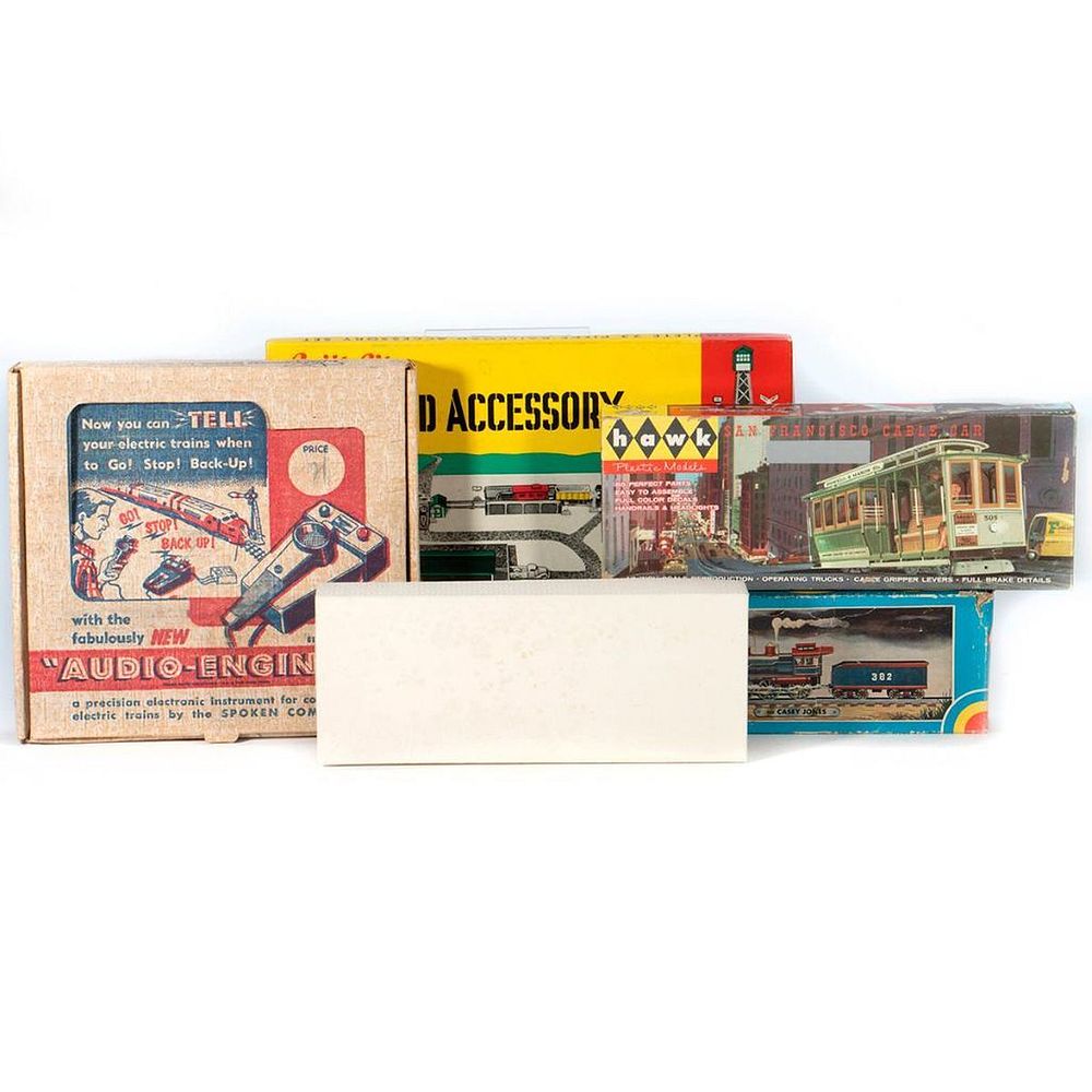 Appraisal: O Scale train cars and accessories O Scale-Audio Engineer Built